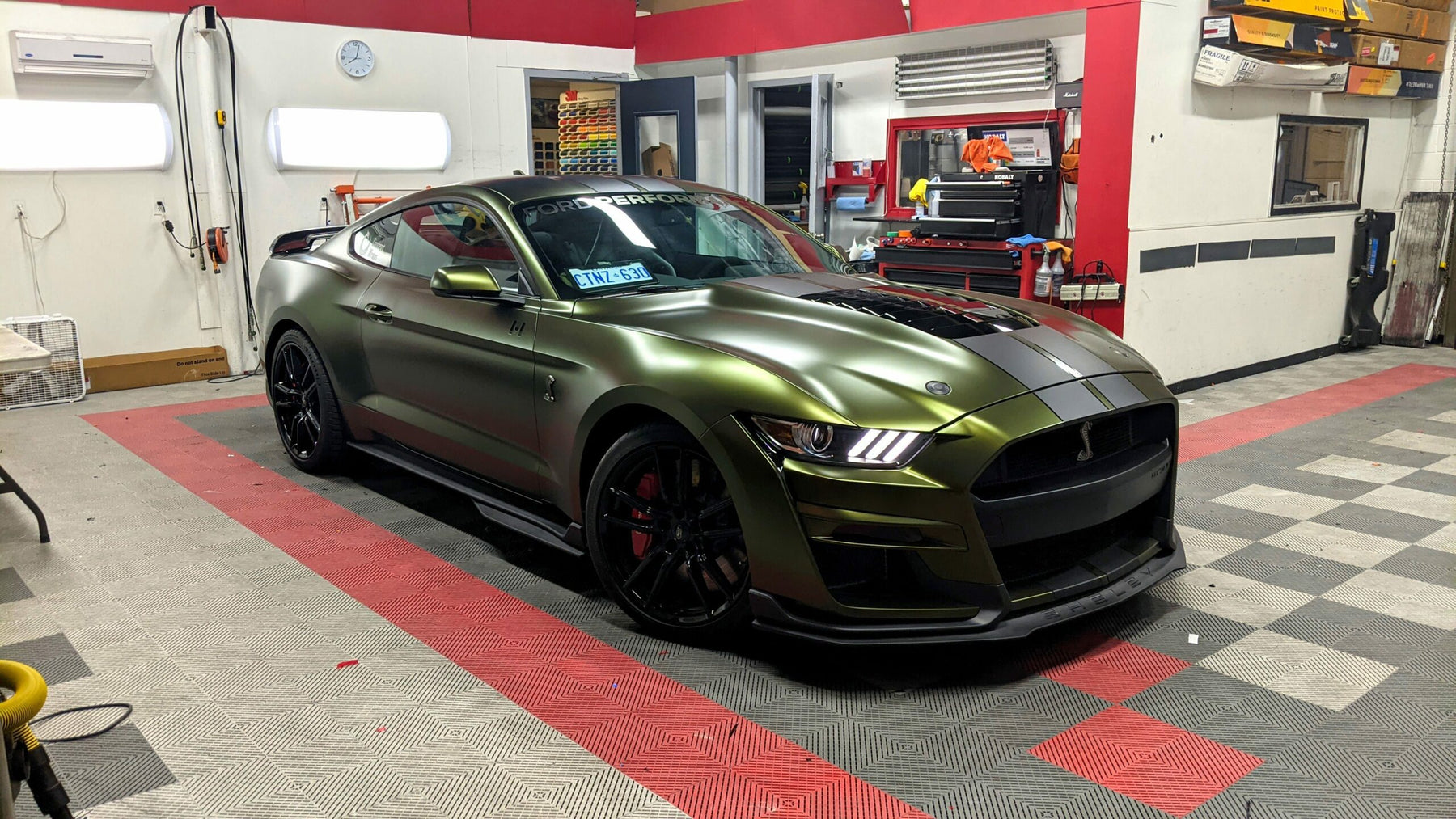 Mustang Green Body Spray 170g