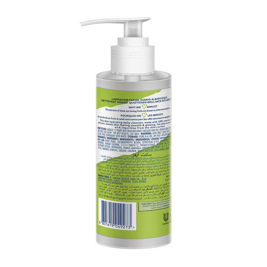 St. Ives Glowing Apricot Face Wash 200ml