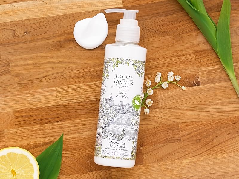 Woods of Windsor True Rose Body Lotion 250ml