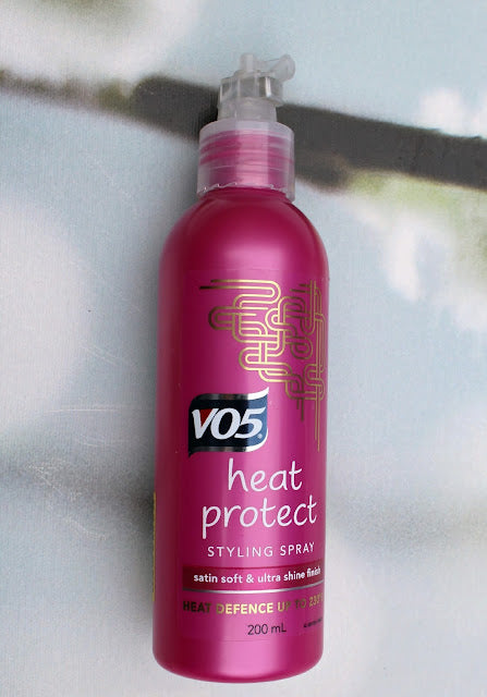 VO5 Heat Protect Styling Spray 200ml