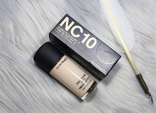 MAC Studio Fix Fluid Foundation SPF15 30ml - NC37