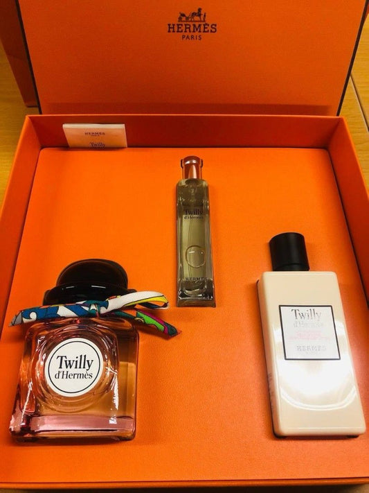 Hermès Twilly d'Hermès Gift Set 50ml EDP + 1 x Knotting Card + 1 x Silk-Tie Ribbon