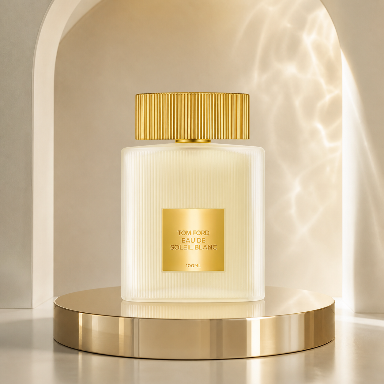 Tom Ford Eau de Soleil Blanc Eau de Toilette 100ml bottle on a gold plinth
